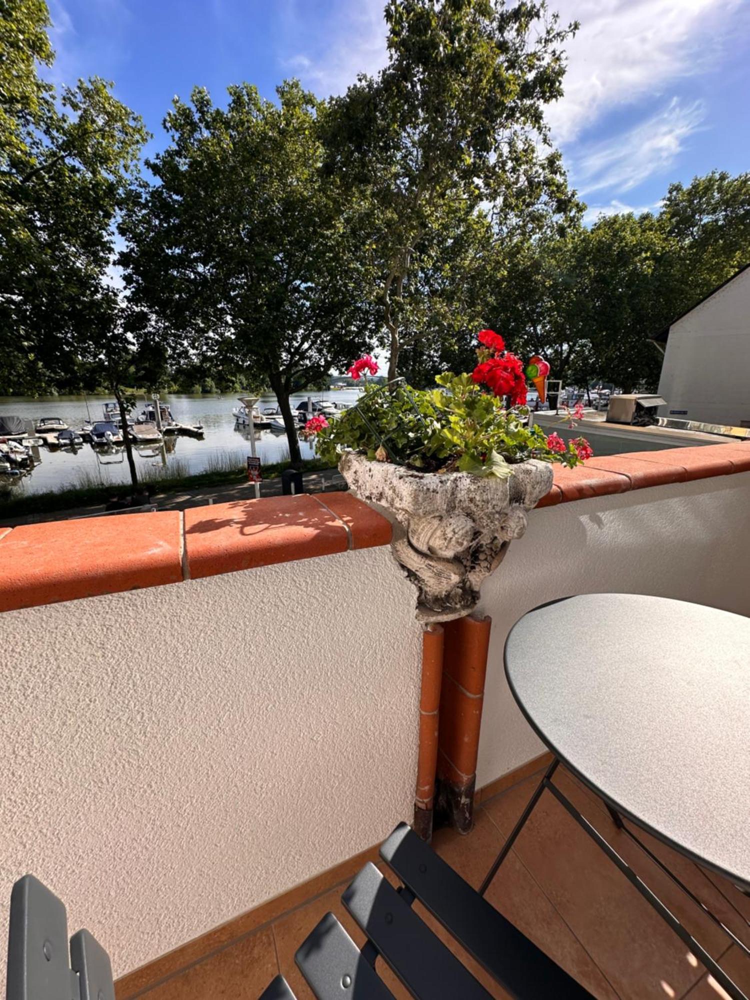 Hafenperle Villa Wiesbaden Luaran gambar